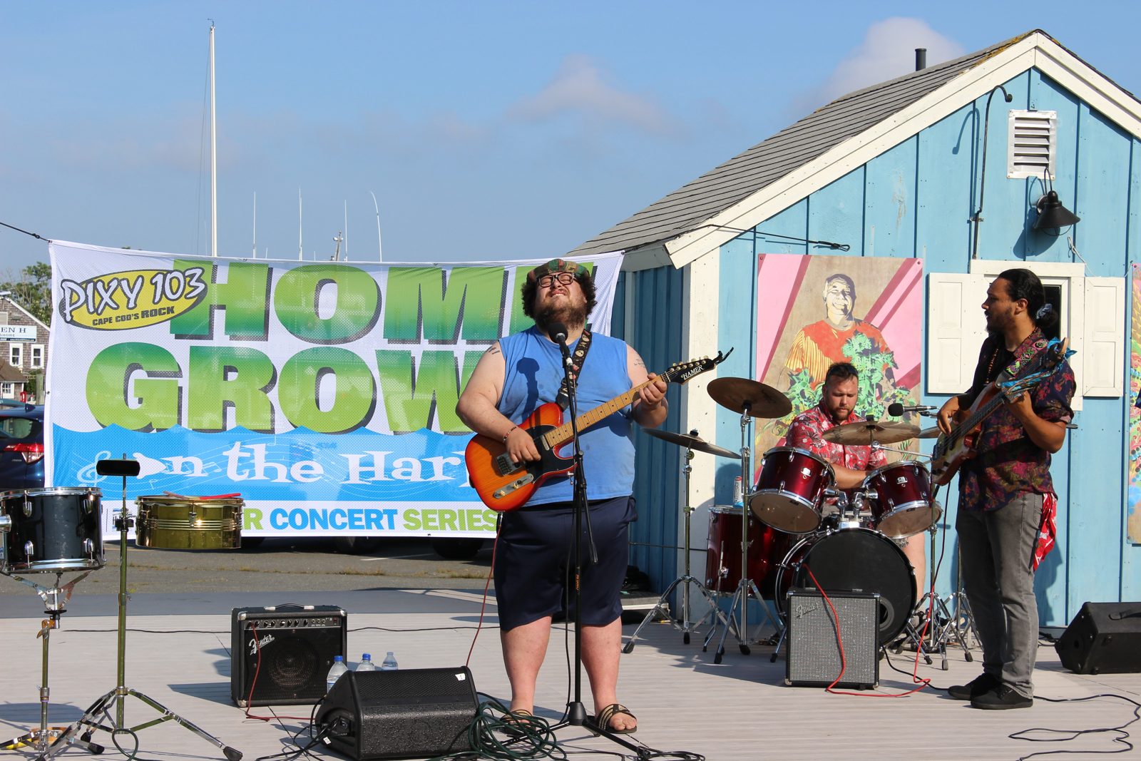 Willie Dinardo and the Corporates performing